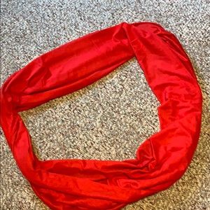 Infinity scarf